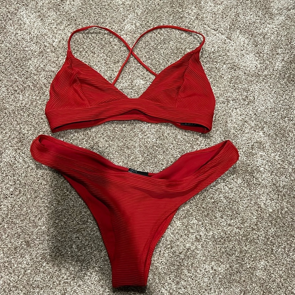 H&M Size 8 ribbed red bikini